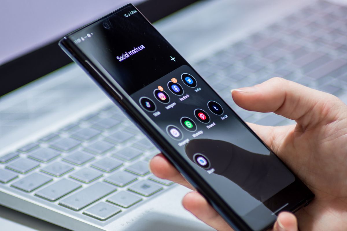 Kada verta keisti telefoną nauju? Technologiniai ženklai, kad laikas atsinaujinti