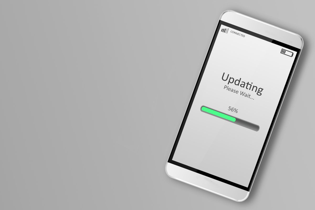 Naujausi „Android“ ir „iOS“ atnaujinimai: ką žinoti vartotojams 2025 m.?